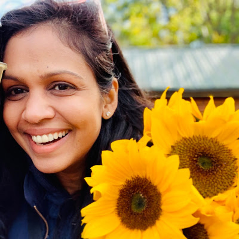 Meet your Posher, Charu